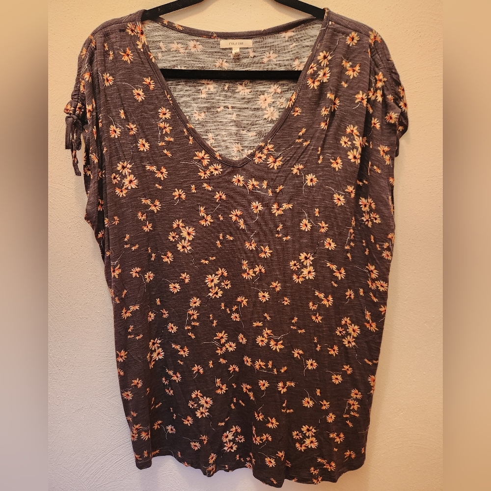 Maurices Charcoal Floral Blouse Size XL